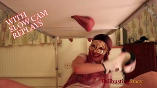 Ballbustingstacy Punches Nuts Trailer, Femdom Bokse testikler gennem Gloryhole-bordet!