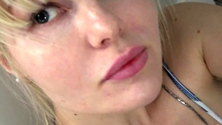 Gush Wet-Picsy-close-up Tight Pussy