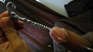 Zweiter Versuch mit meinem größten Harnröhren-Dilatator, intensiver Orgasmus