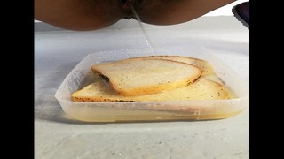 Roti Kencing Untuk Budak