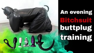Femdom Bitchsuit Slave Butt Plug Training Herrin Leder Bitch Suit Mama Milf Stiefmutter-Orgasmus