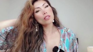 Sexy Latina masturbiert deine Seele